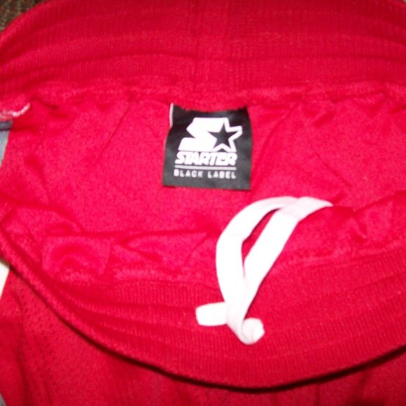 UNLV REBELS STARTER SHORTS 2X - Picture 5 of 6